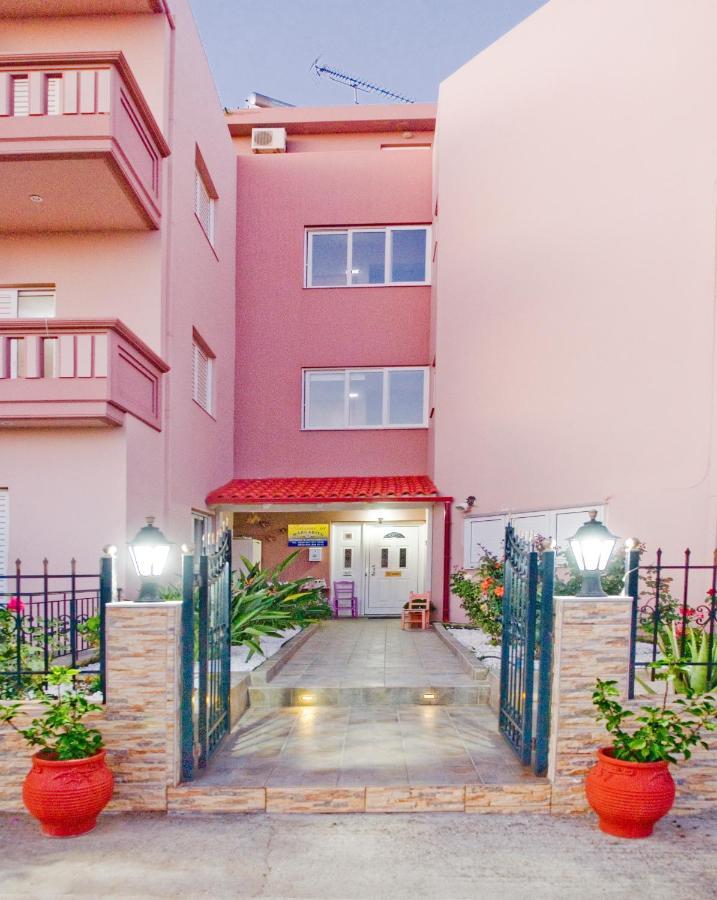 شقة Margarita Αpartments Sea View باليوخورا المظهر الخارجي الصورة
