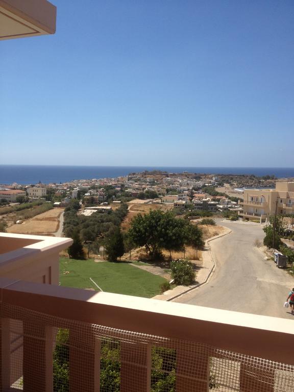 شقة Margarita Αpartments Sea View باليوخورا الغرفة الصورة
